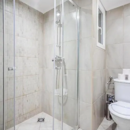 Colorwave With Ac Appartement Budapest
